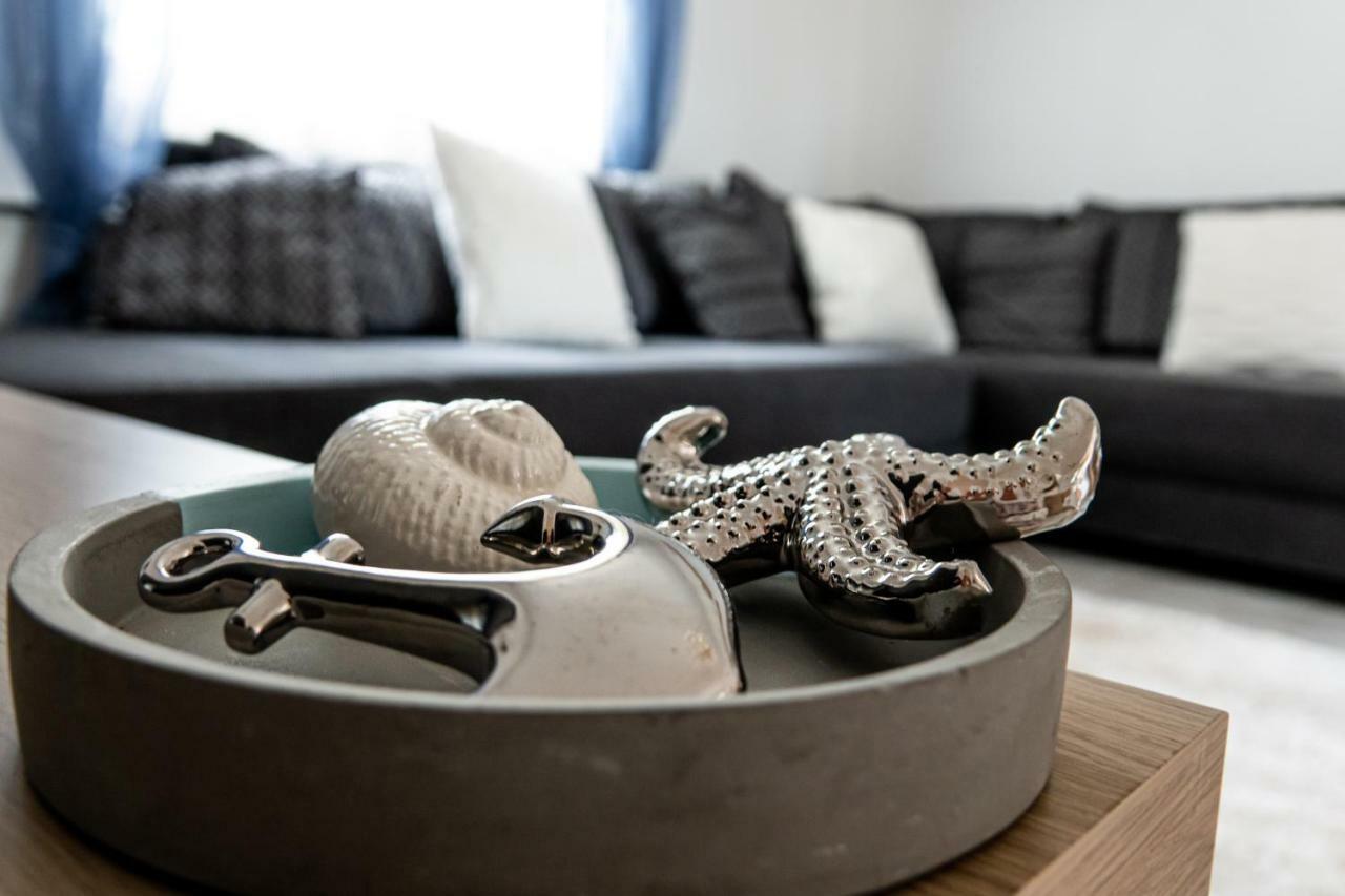 Vadszolo Apartmanhaz โกมอเอนเดรด ภายนอก รูปภาพ